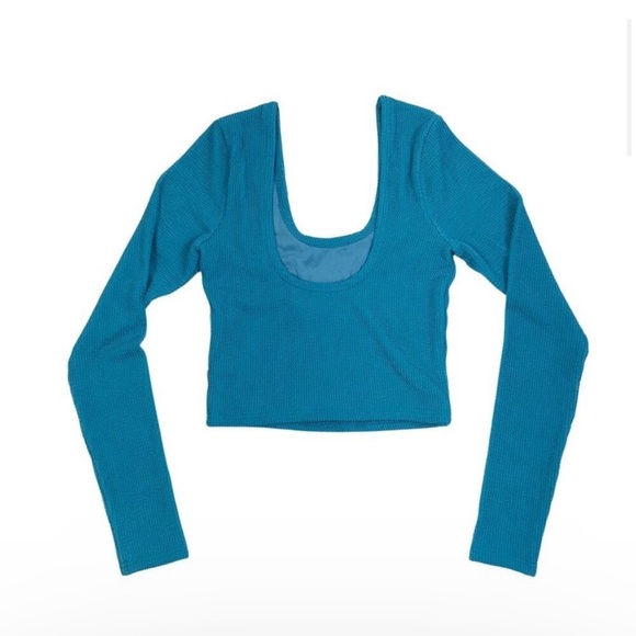 Blue Long Sleeve Fitted Crop top by Araminta James Ocean breeze crinkle top - Picture 2 of 5